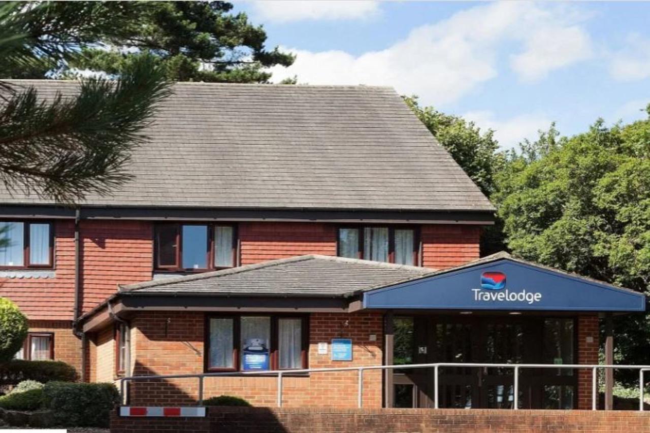 Travelodge Bracknell Exterior foto